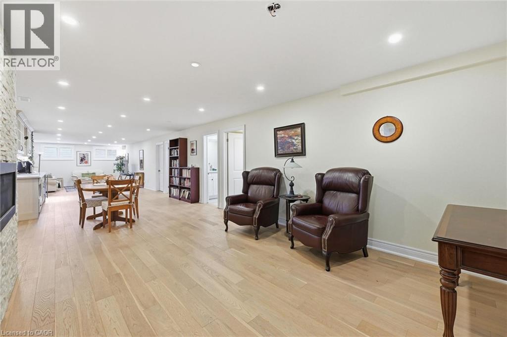 305 Caledon Avenue Property Photo 27