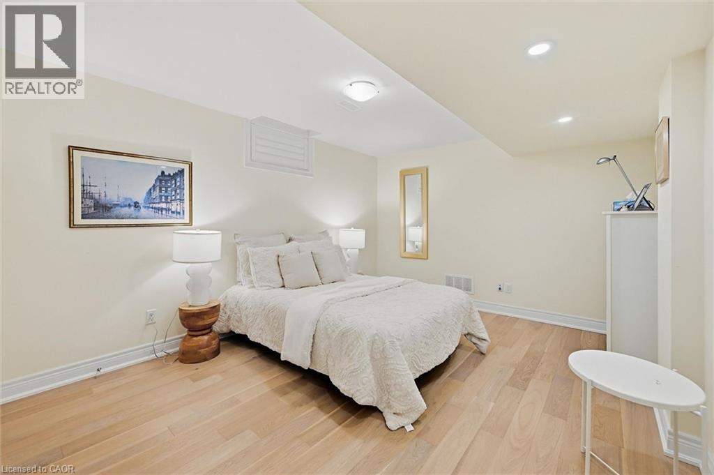 305 Caledon Avenue Property Photo 30
