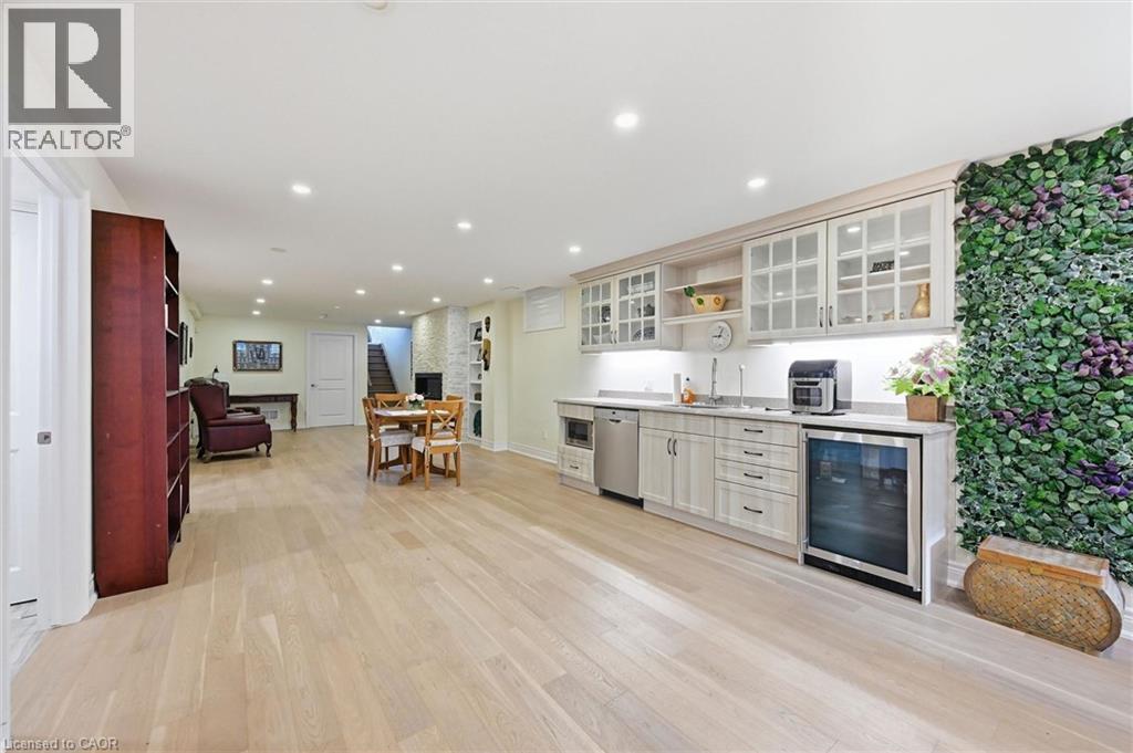 305 Caledon Avenue Property Photo 35