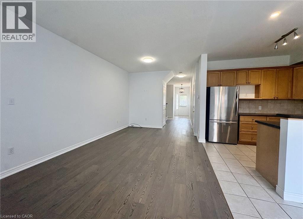5325 Applegarth Drive Property Photo 8