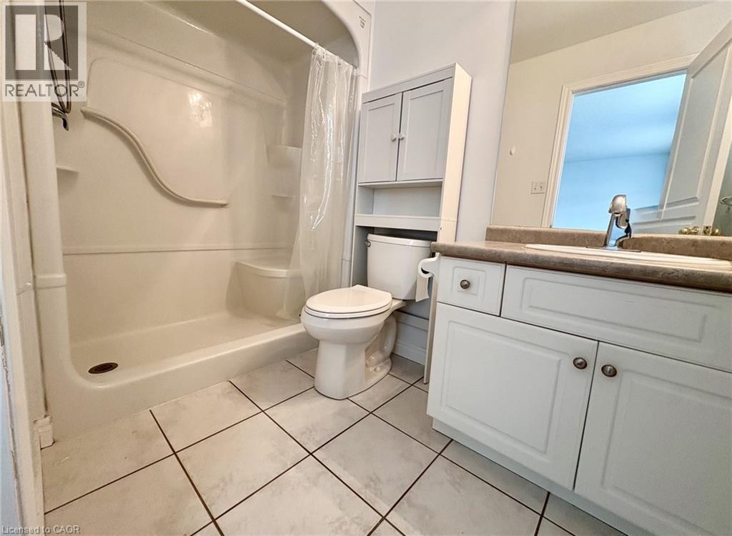 5325 Applegarth Drive Property Photo 17