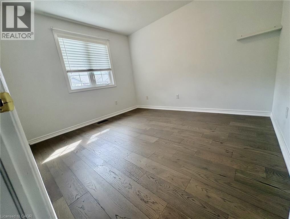 5325 Applegarth Drive Property Photo 19
