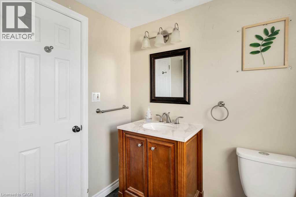 797 Hamilton Road Property Photo 6