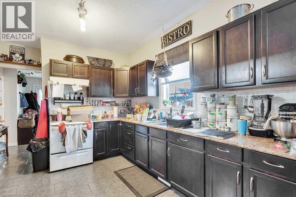 797 Hamilton Road Property Photo 7