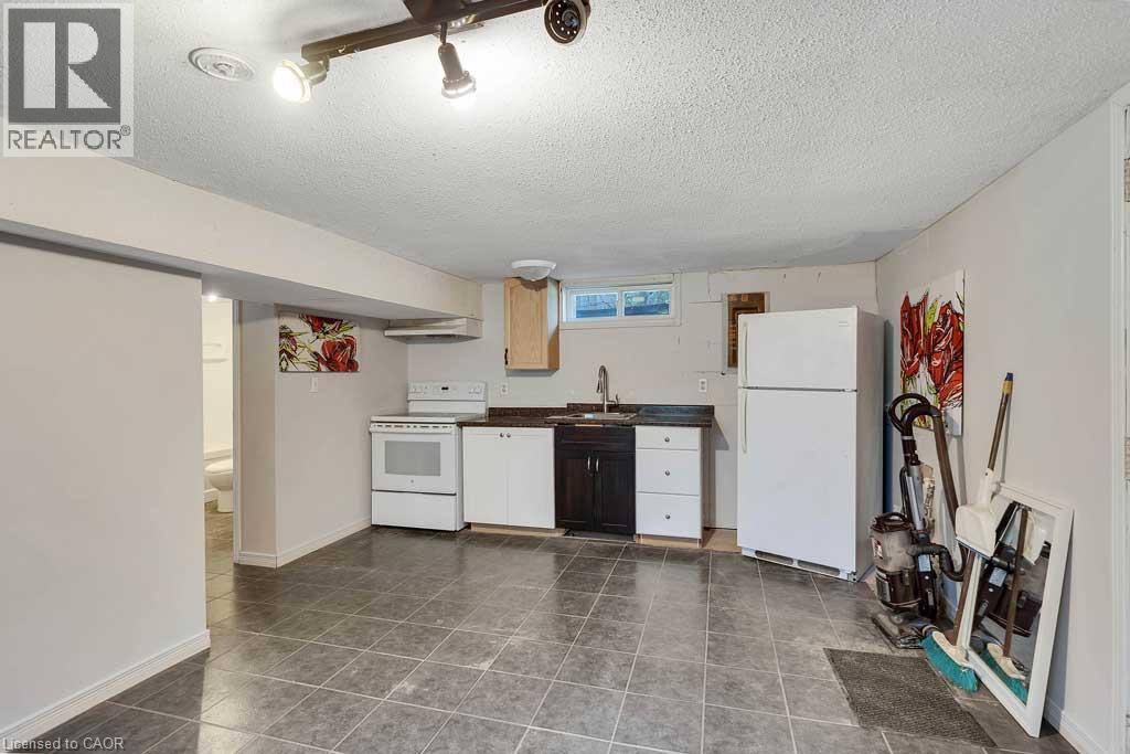 797 Hamilton Road Property Photo 16