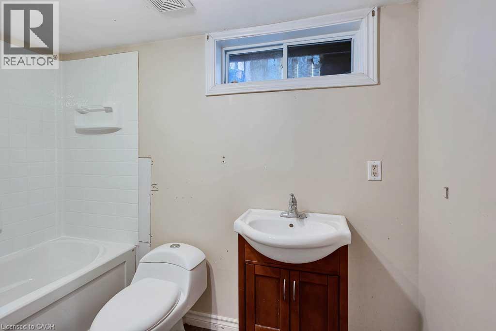 797 Hamilton Road Property Photo 18