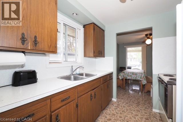 90 Pepperwood Crescent Property Photo 14
