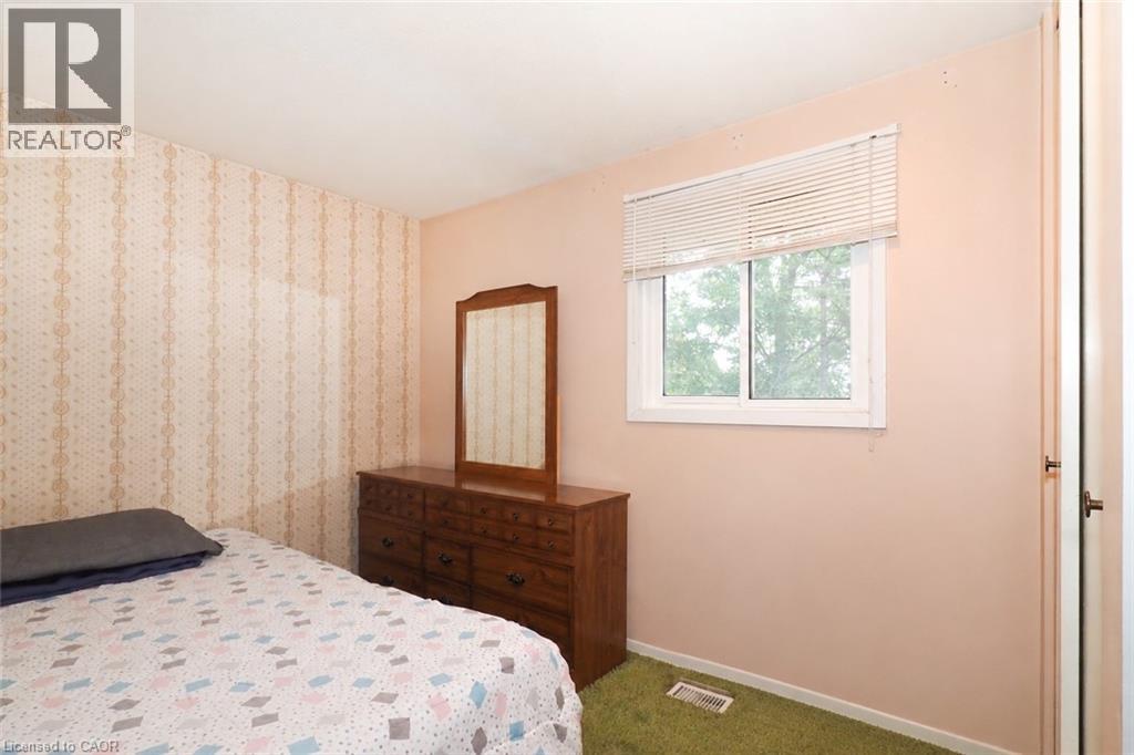 90 Pepperwood Crescent Property Photo 16