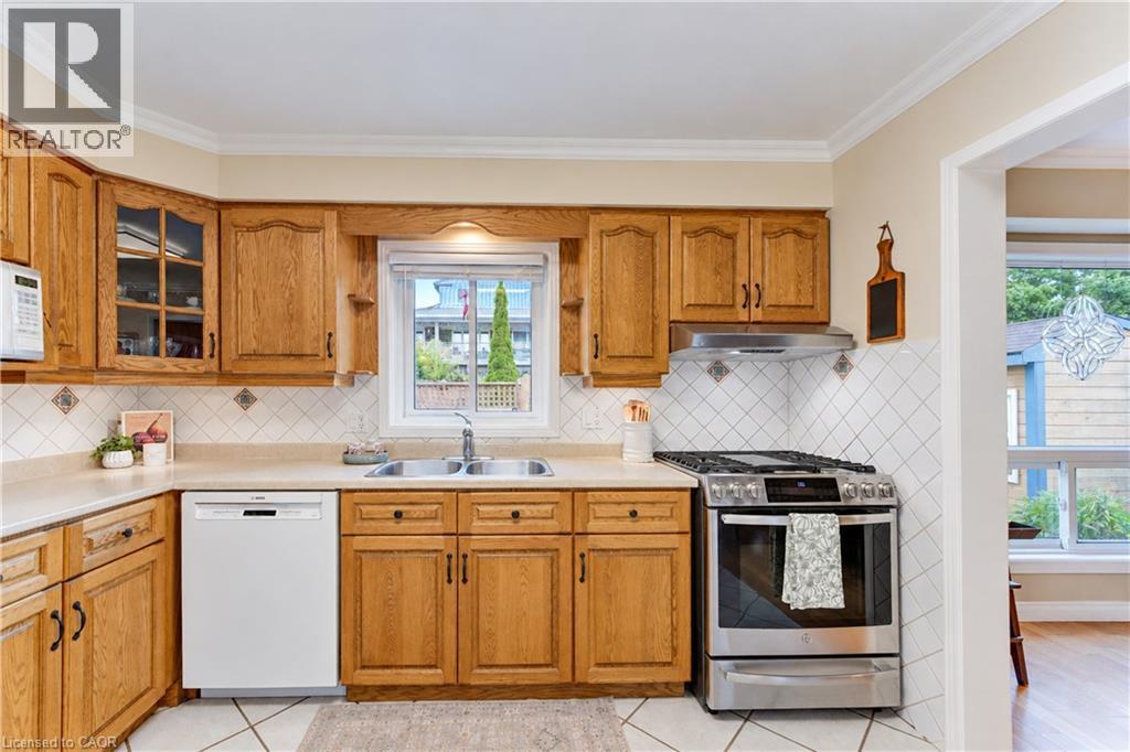 104 Deerwood Crescent Property Photo 18