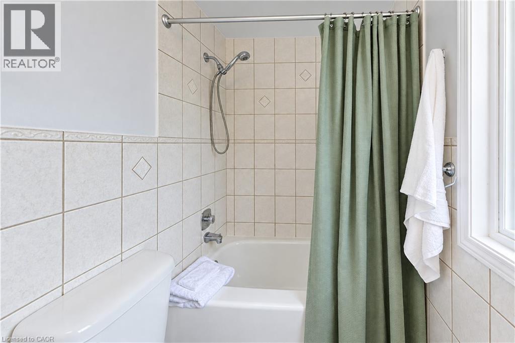 104 Deerwood Crescent Property Photo 26