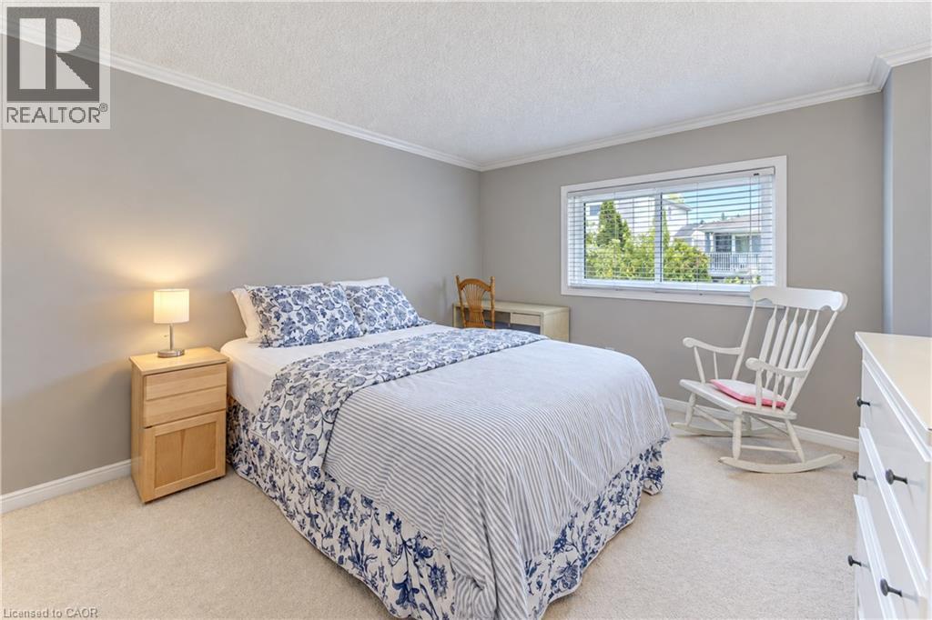 104 Deerwood Crescent Property Photo 33