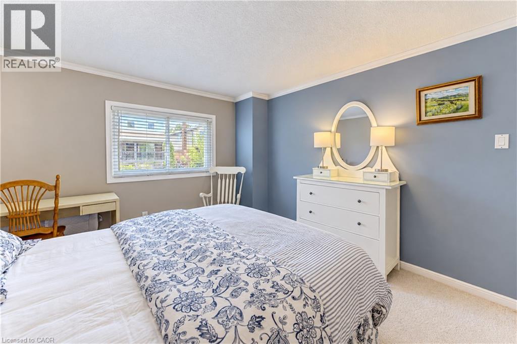 104 Deerwood Crescent Property Photo 34