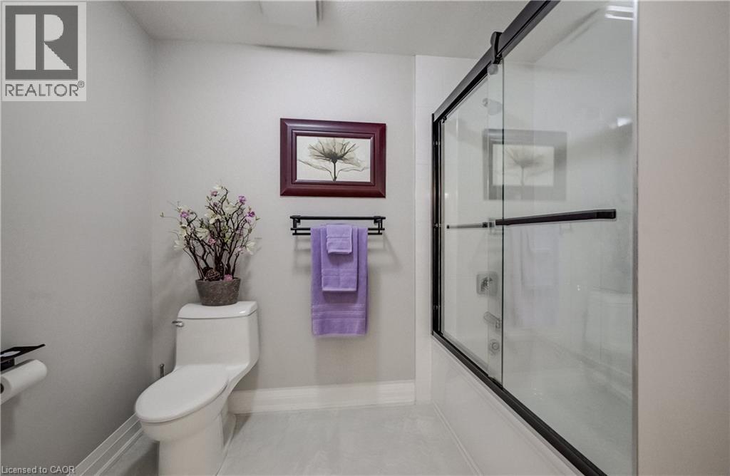61 Schweitzer Street Property Photo 31