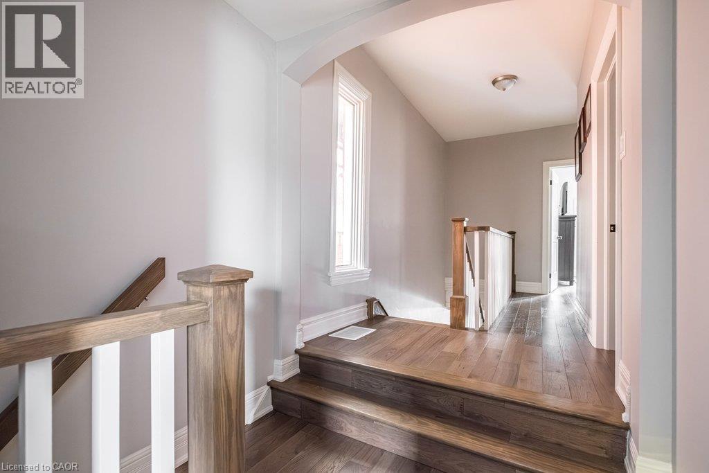 132 Herkimer Street Property Photo 32