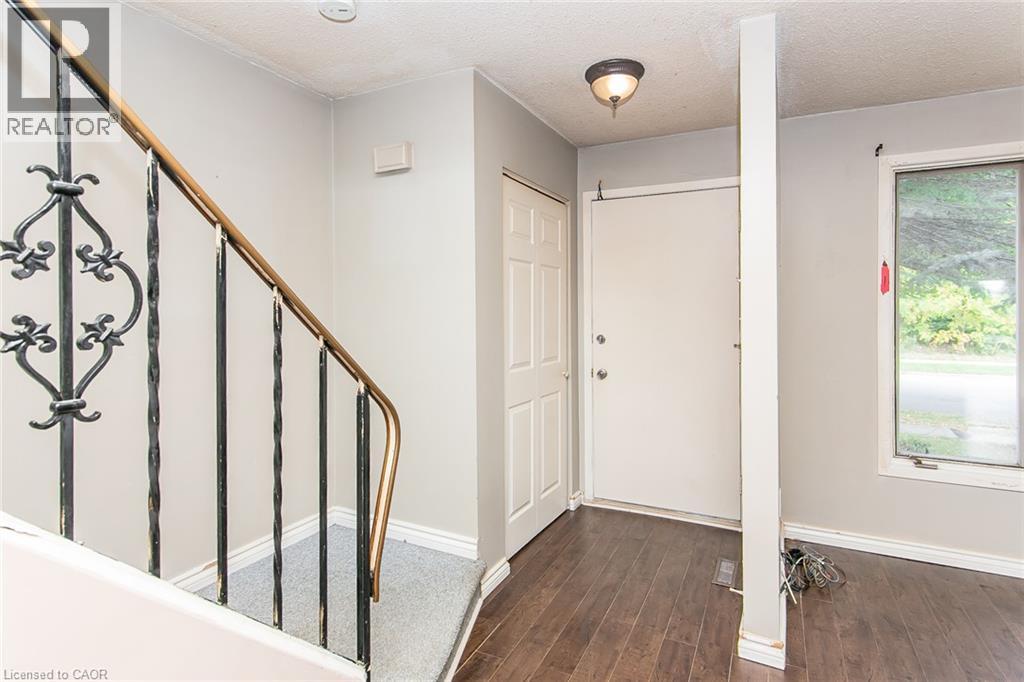 157 Old Carriage Drive Property Photo 6