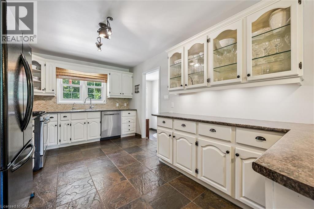 7 King Street Property Photo 14