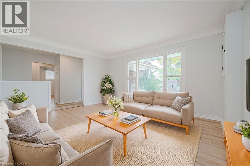 38 Endfield Avenue Unit# Main Property Photo 1