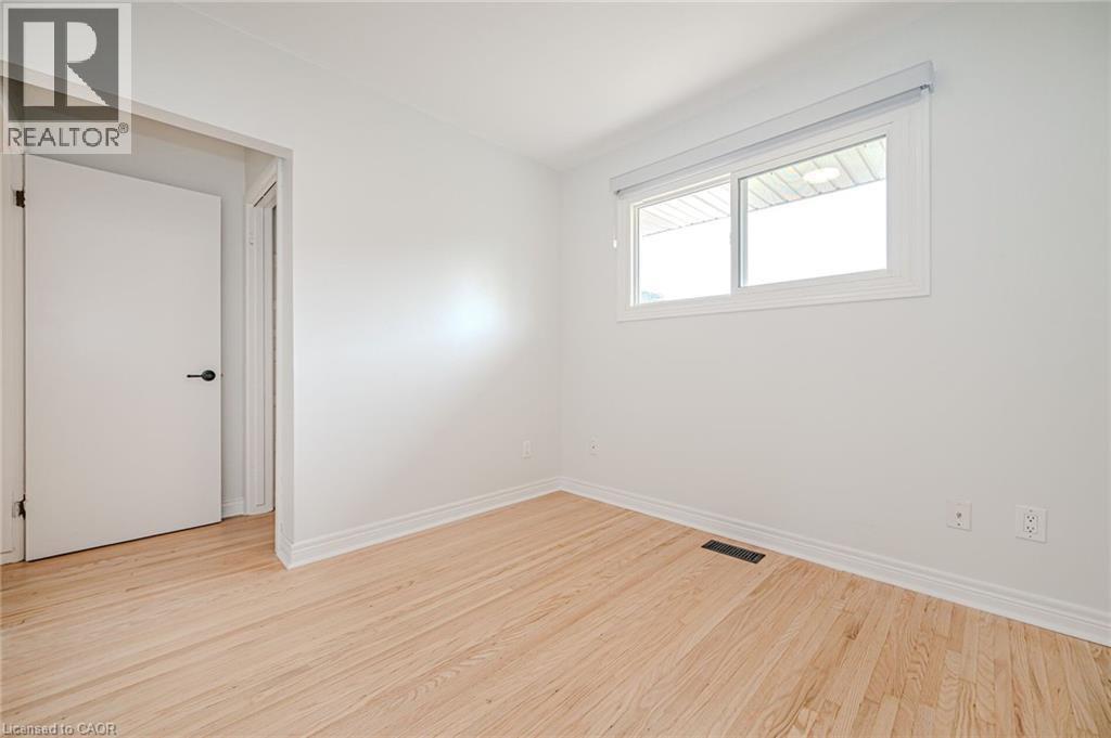 38 Endfield Avenue Unit# Main Property Photo 13