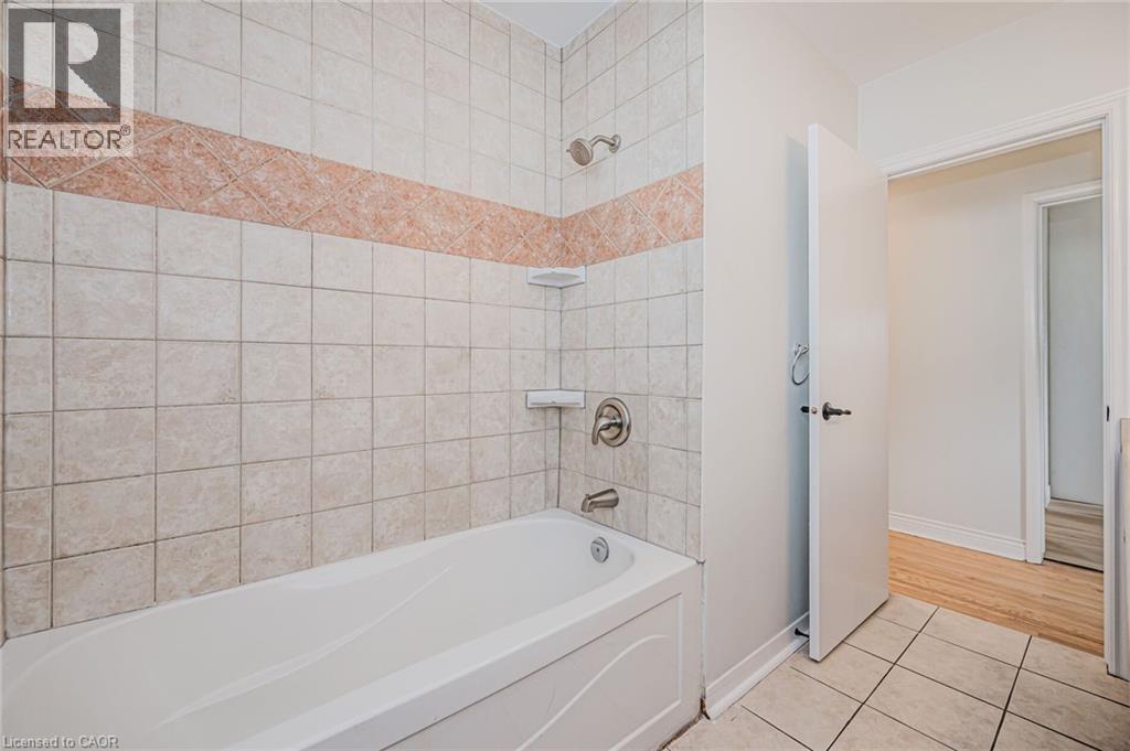 38 Endfield Avenue Unit# Main Property Photo 15
