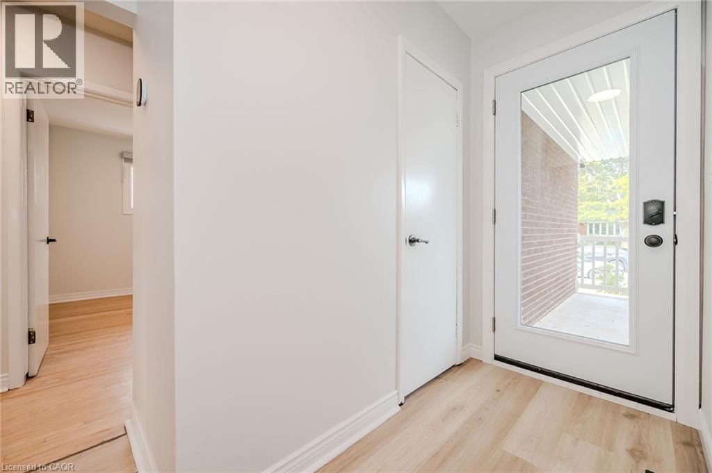 38 Endfield Avenue Unit# Main Property Photo 16