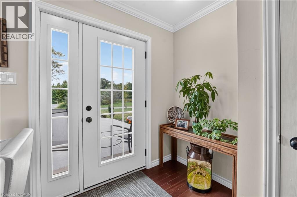 4891 Vaughan Road E Property Photo 5