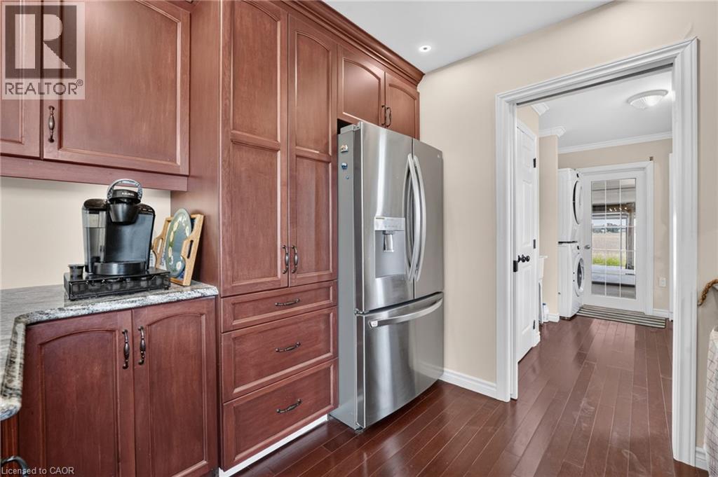 4891 Vaughan Road E Property Photo 21