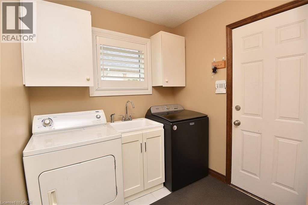 36 Tommar Place Property Photo 24