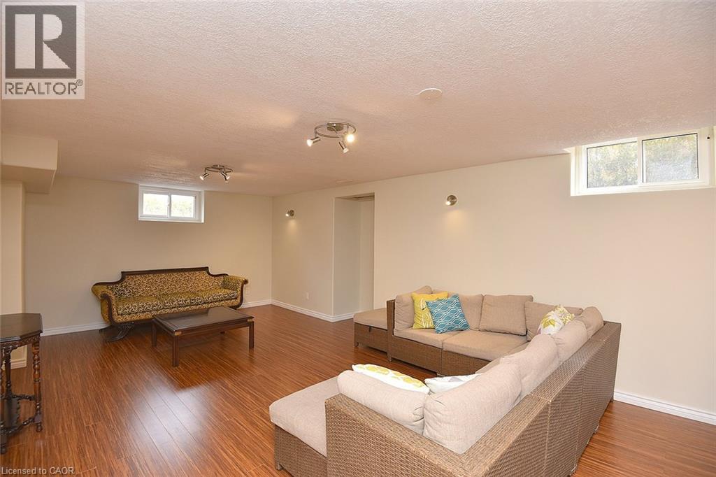36 Tommar Place Property Photo 37