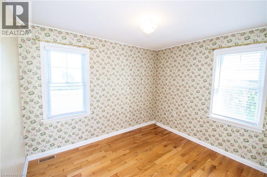 272 Carlton Street Property Photo 10