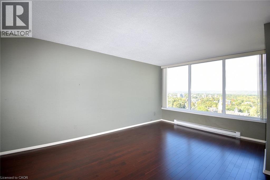 75 Queen Street N Unit# 2007 Property Photo 5