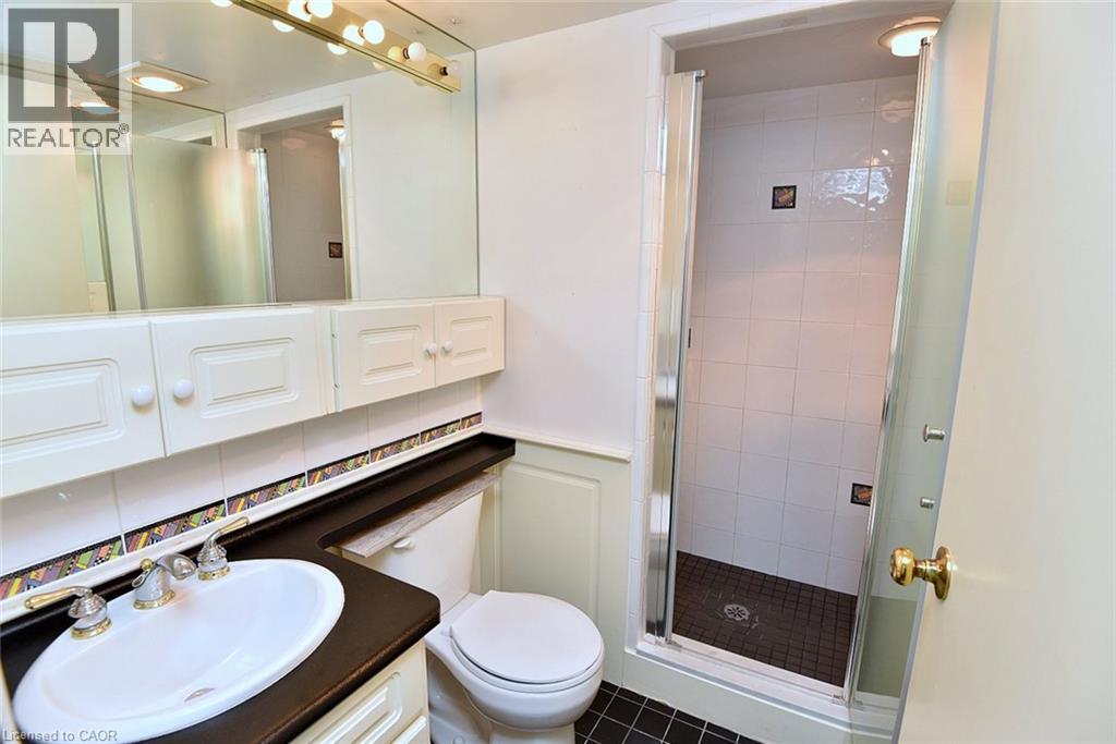 75 Queen Street N Unit# 2007 Property Photo 24