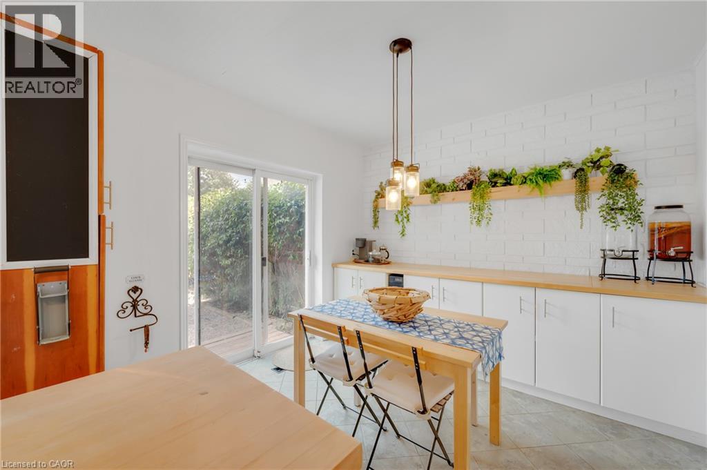 10 Goldfinch Road Property Photo 12
