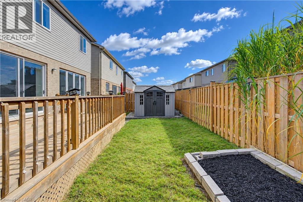 365 Woolwich Street Property Photo 23