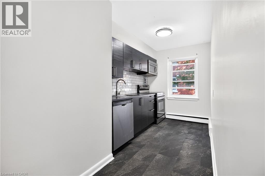 3 Applewood Avenue Unit# 3 Property Photo 9