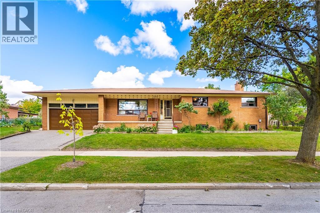 4 Dunreo Drive Property Photo 2