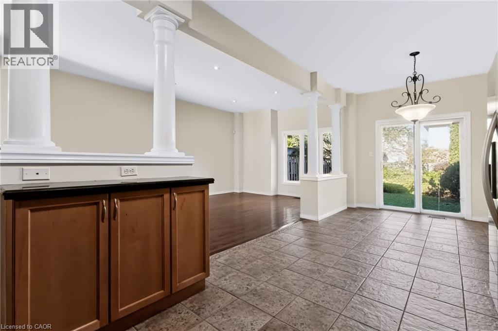 488 Stonehenge Drive Property Photo 13