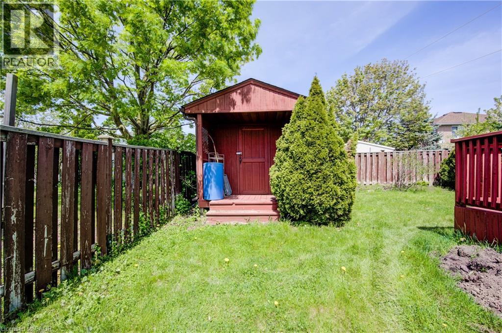 388 Rittenhouse Road Unit# Lower Property Photo 18