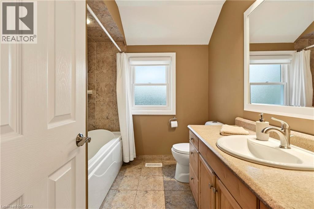 34 Hoover Point Lane Property Photo 22