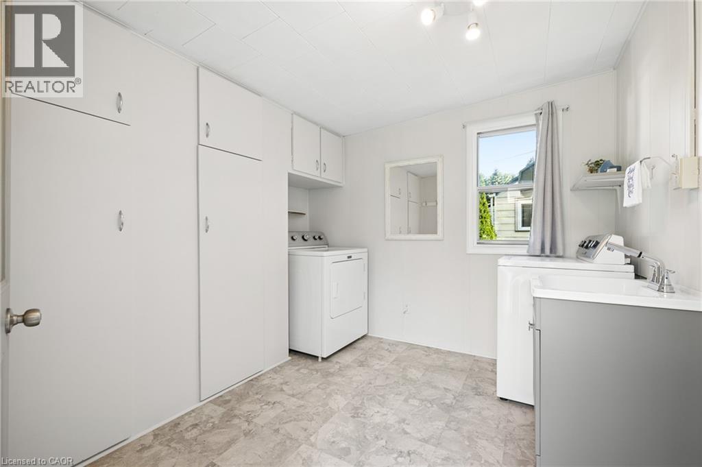 40 Perth Road Property Photo 14