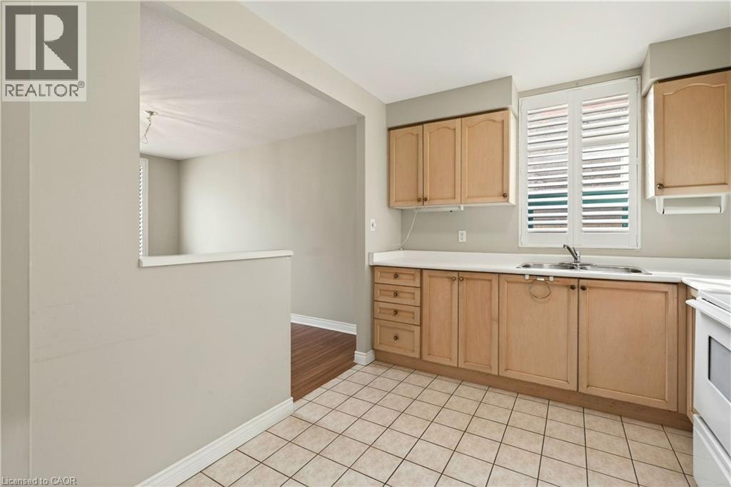 8 Main Street Unit# 101 Property Photo 25