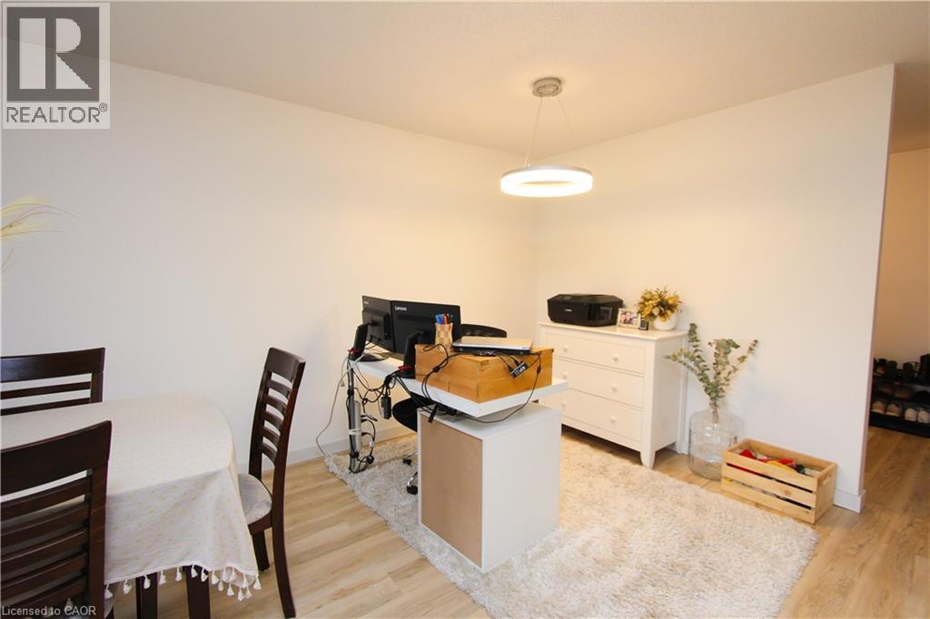 55 Green Valley Drive Unit# 1014 Property Photo 4