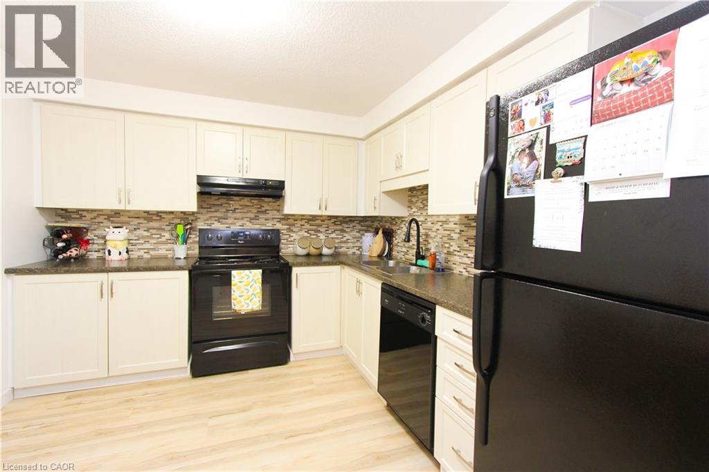 55 Green Valley Drive Unit# 1014 Property Photo 10
