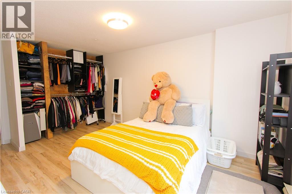 55 Green Valley Drive Unit# 1014 Property Photo 14