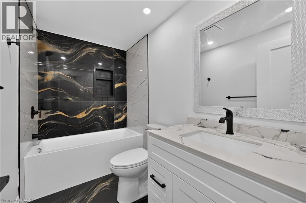 50 West 4th Street Property Photo 20