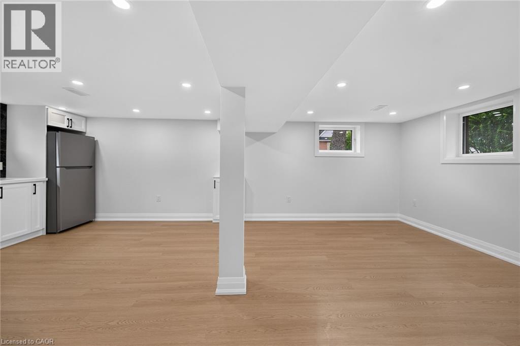 50 West 4th Street Property Photo 23