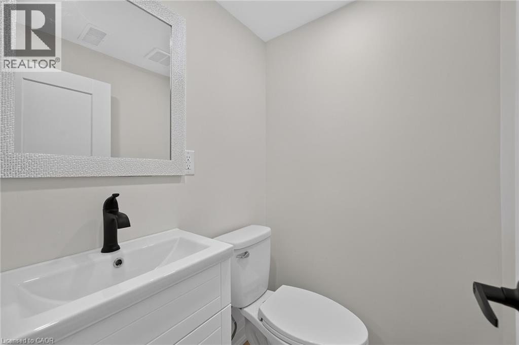 50 West 4th Street Property Photo 33