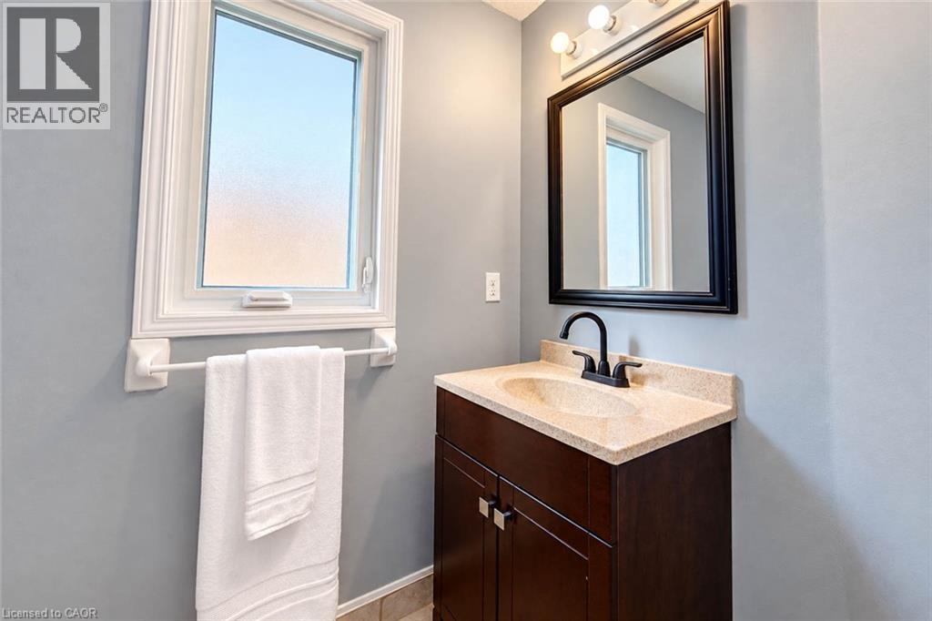 327 Oprington Place Property Photo 4