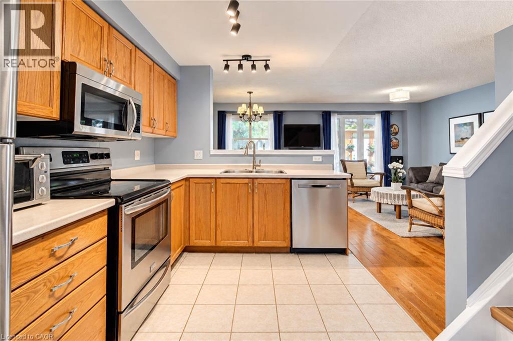 327 Oprington Place Property Photo 7