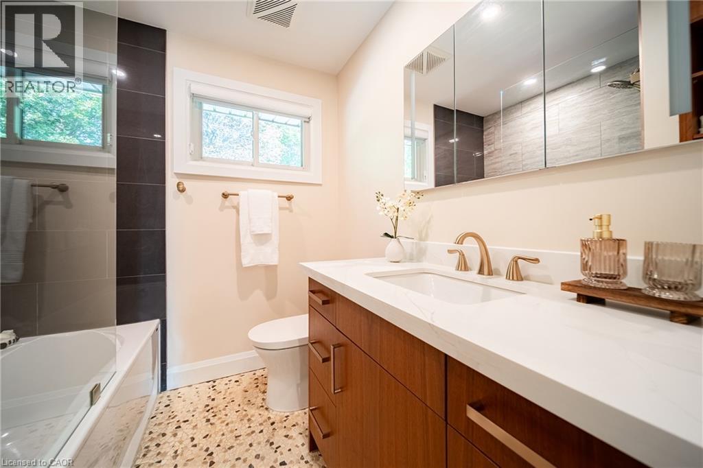 475 Willis Drive Property Photo 19