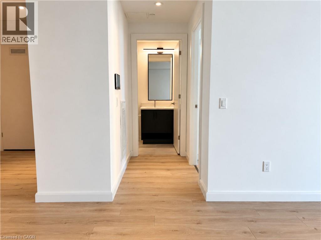 741 King Street W Unit# 1508 Property Photo 12